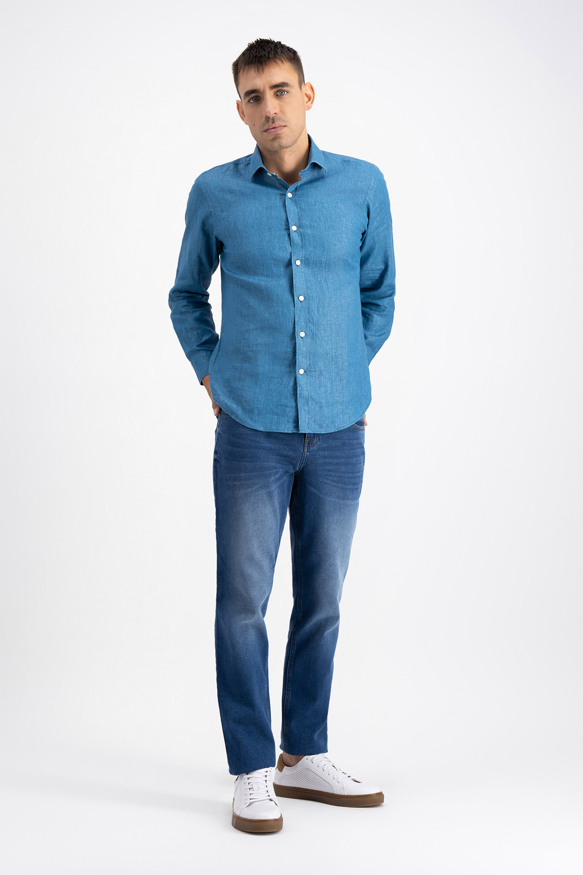 CAMISA PAPER TOUCH TURQUESA CALDERONI SLIM FIT image number 4