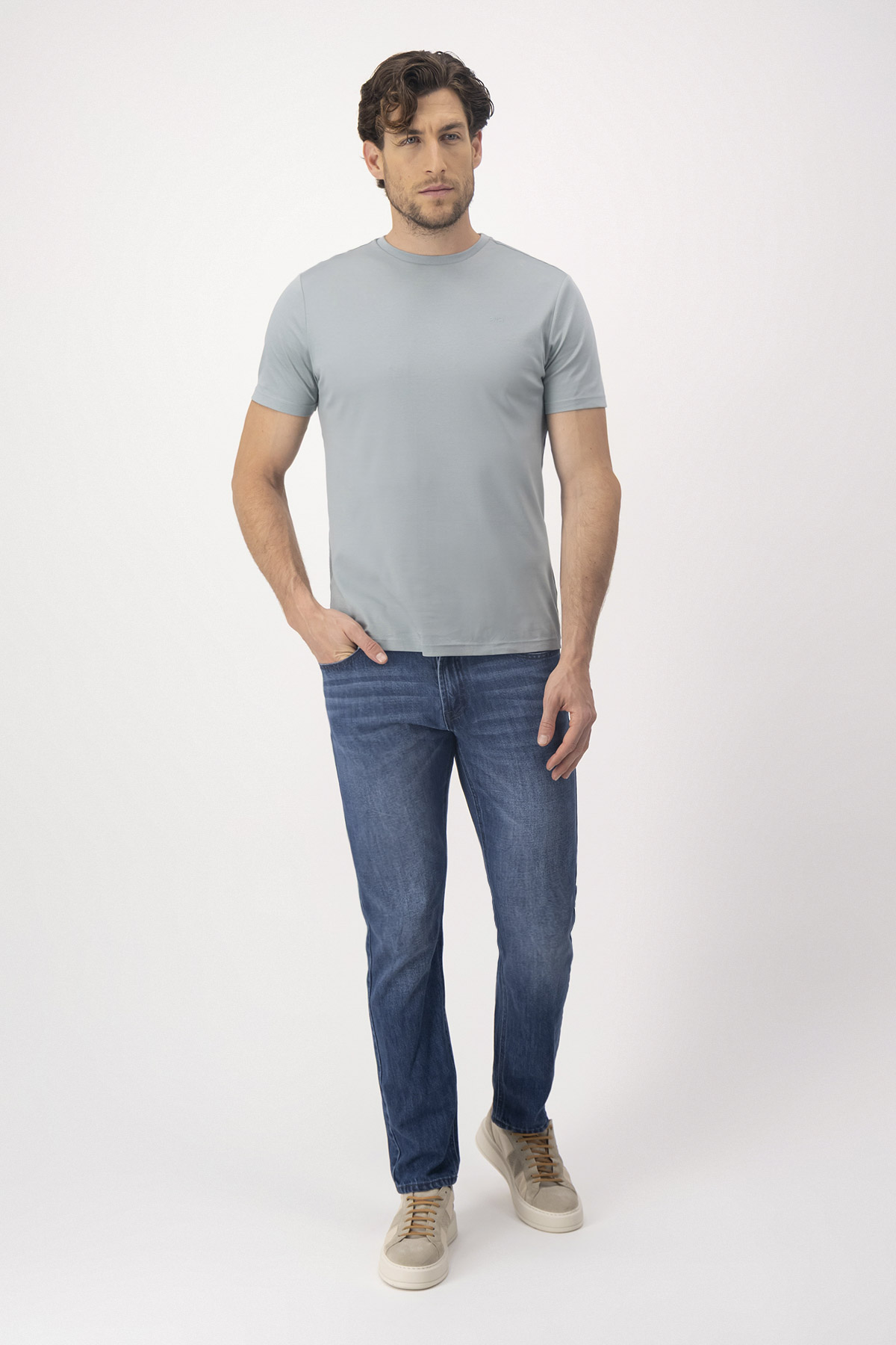 JEANS AZUL CONTEMPORARY FIT