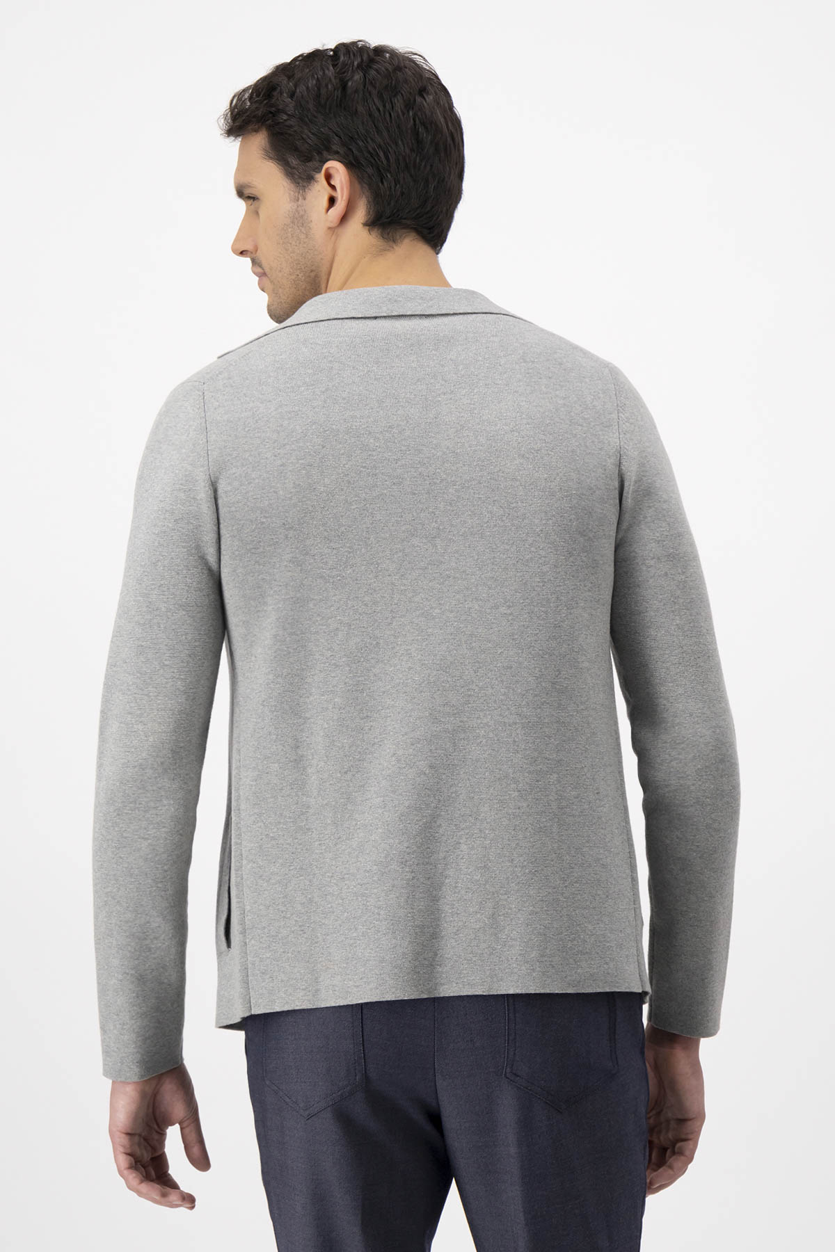 SUÉTER CONTEMPORARY FIT image number 3