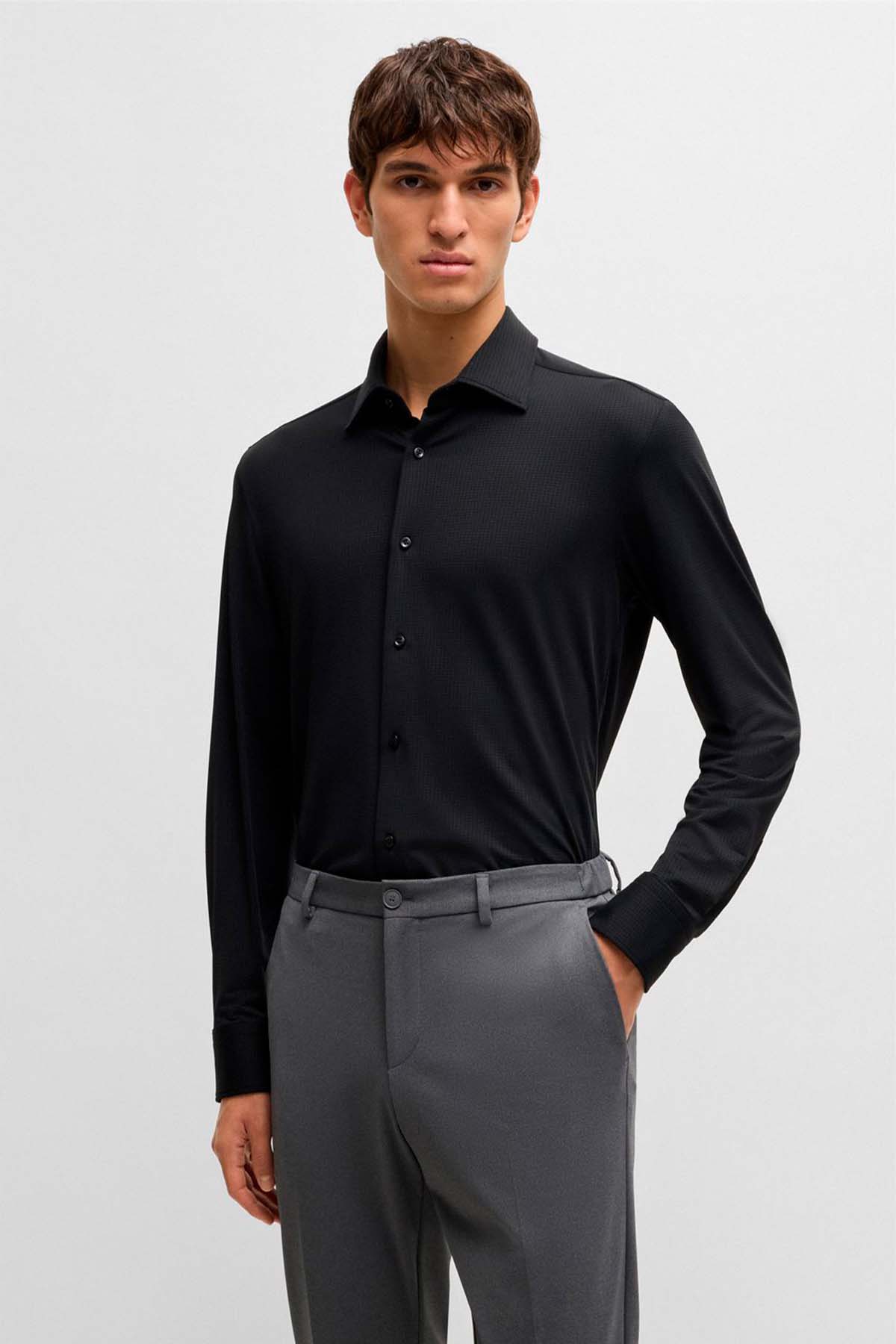 Camisa ajustada de jersey elástico de alto rendimiento con textura