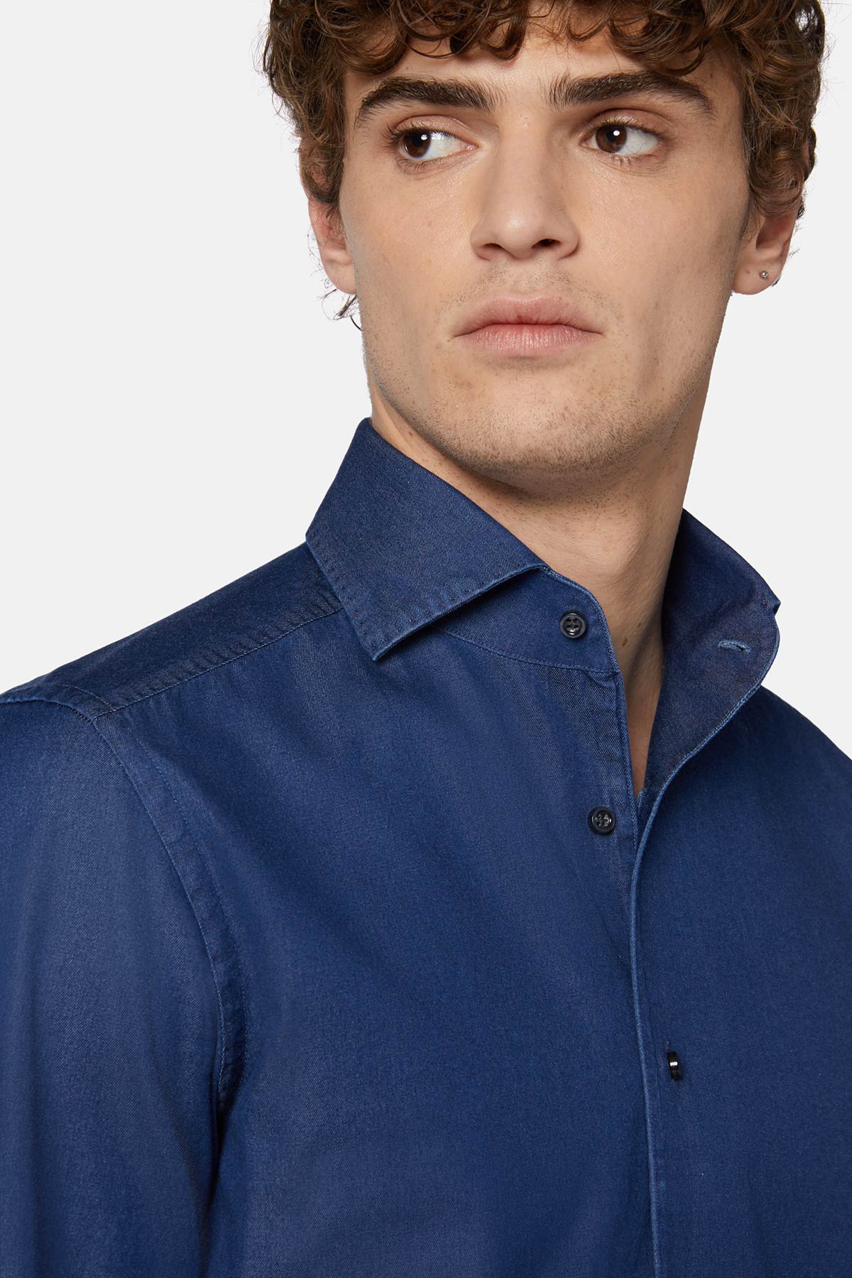 CAMISA CASUAL AZUL BOGGI image number 2