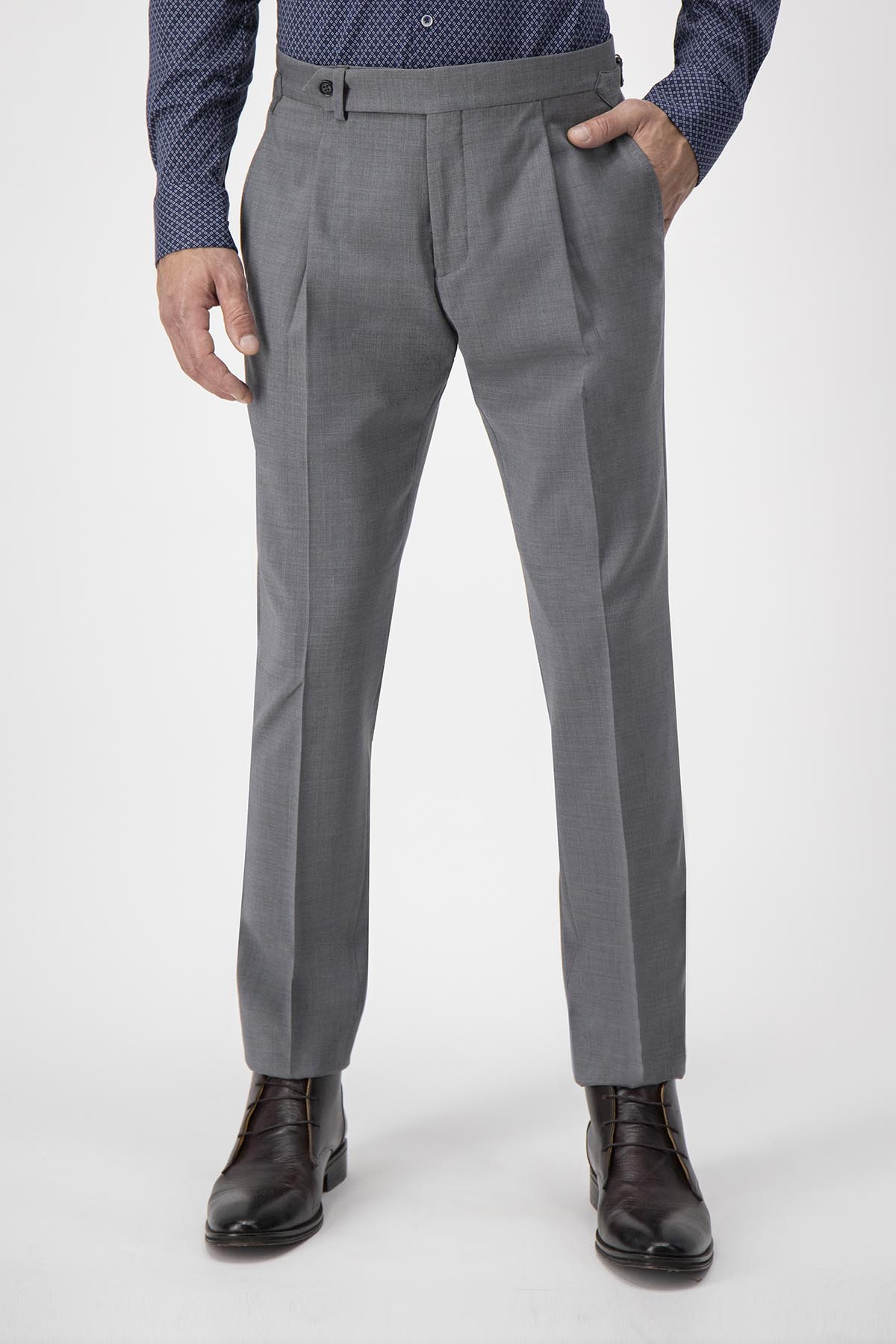 PANTALON FORMAL CALDERONI COLOR GRIS OXFORD SLIM FIT image number 1