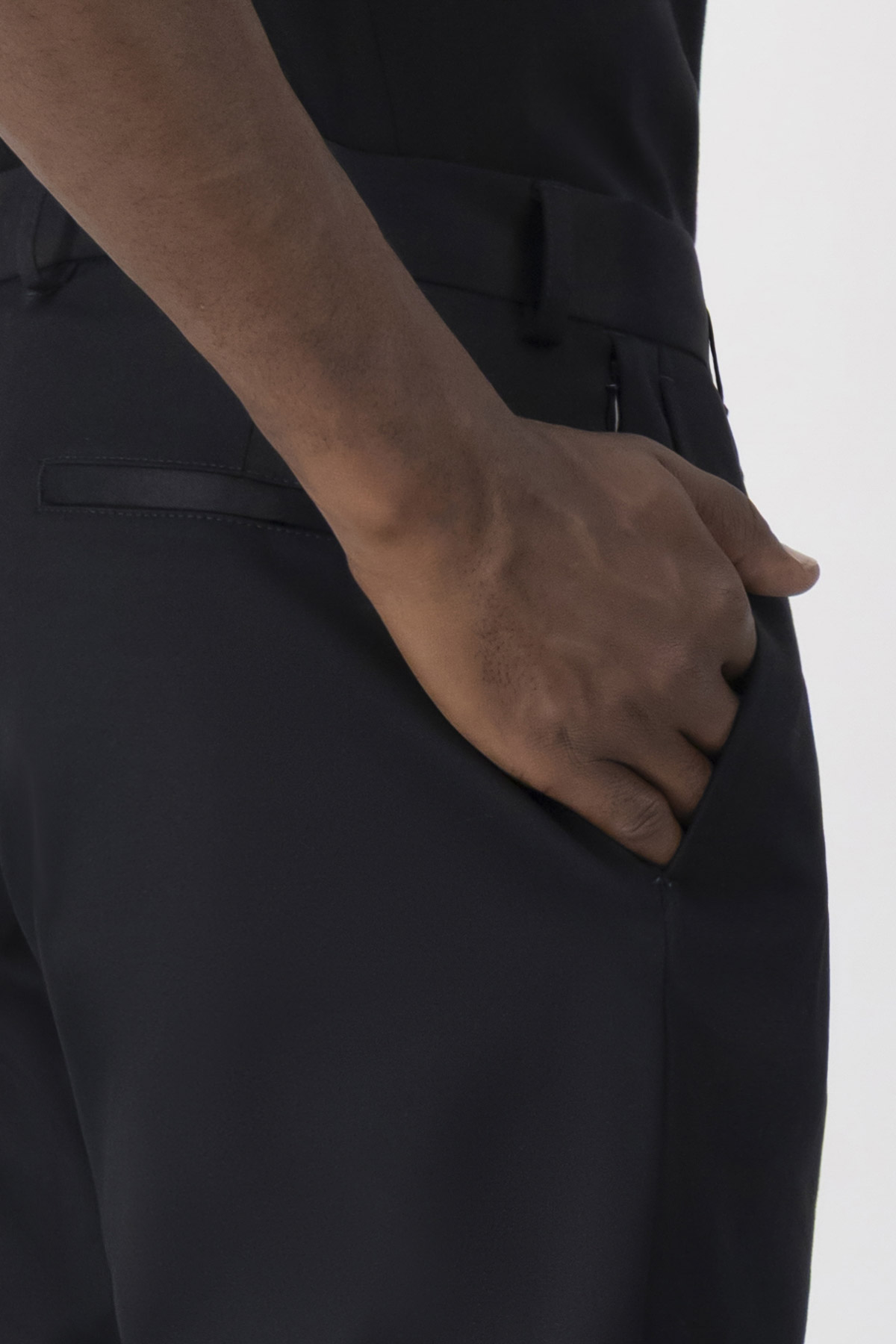 Pantalón Slim Fit image number 3