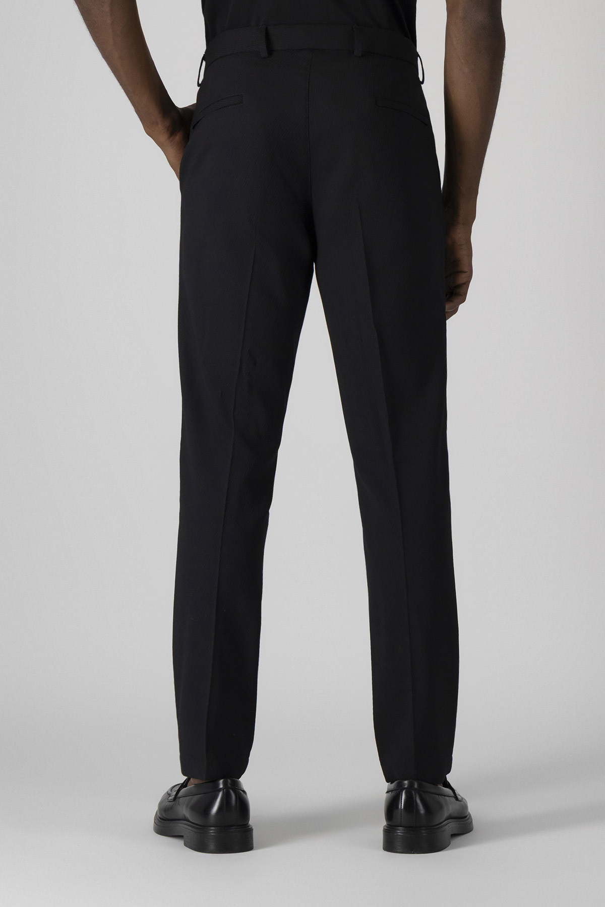 Pantalón Casual Slim Fit image number 1