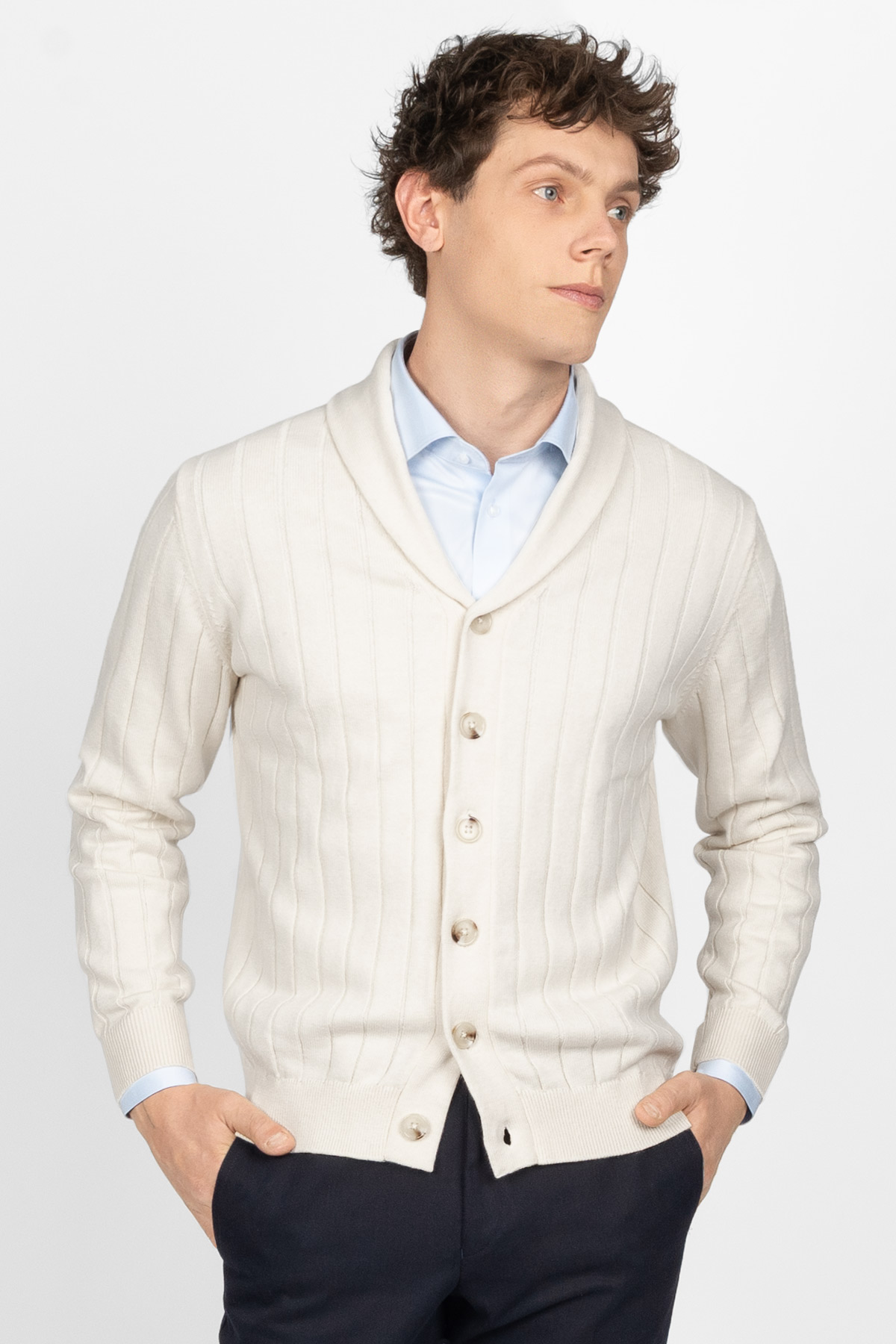 Sueter Cardigan Contemporary Fit