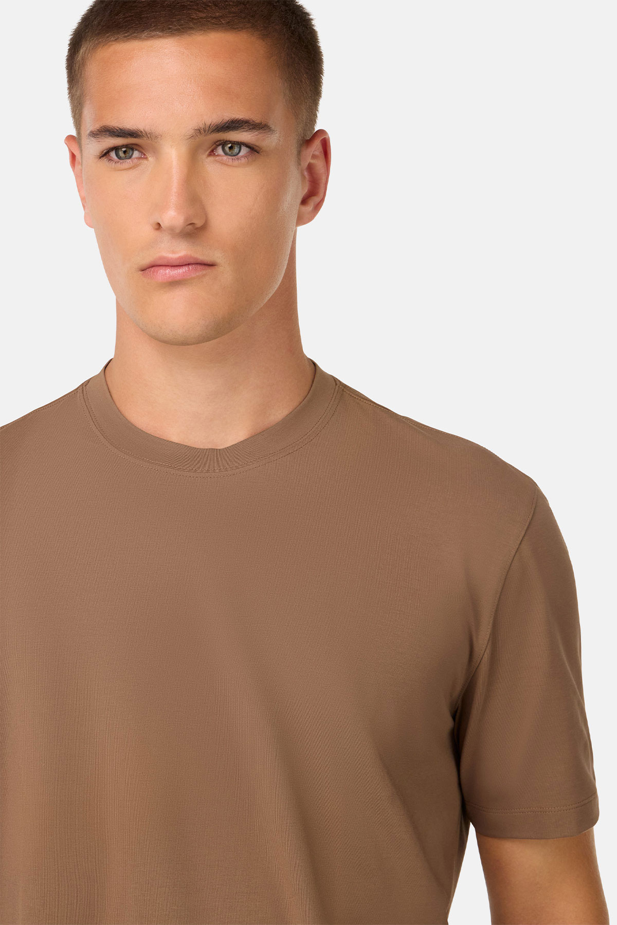 Playera De Algodón Supima Elástico image number 1