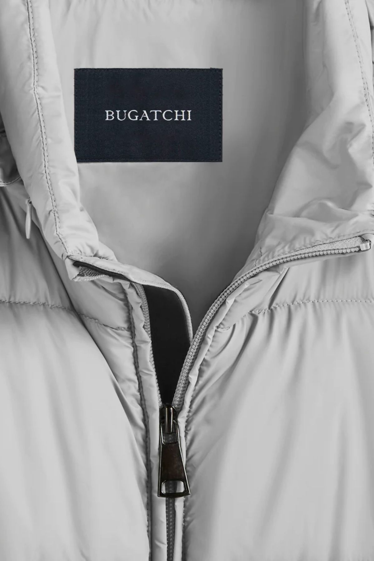 CHAMARRA BUGATCHI image number 5