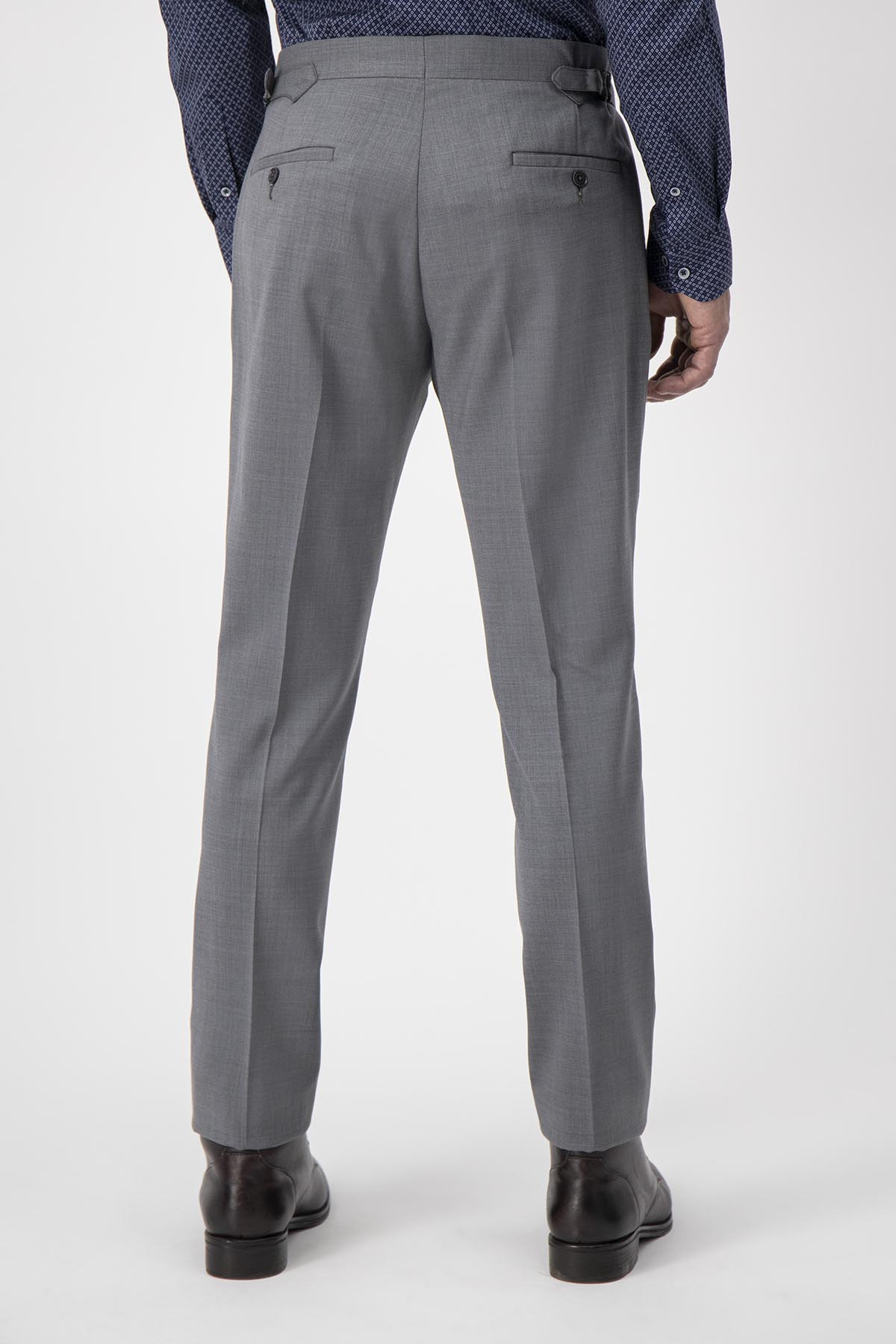 PANTALON FORMAL CALDERONI COLOR GRIS OXFORD SLIM FIT image number 2