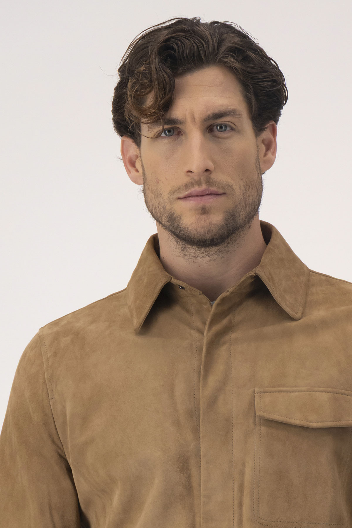 Sobrecamisa Contemporary Fit image number 1