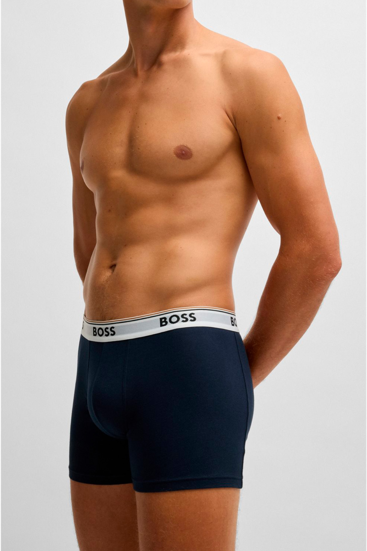 Paquete De Tres Calzoncillos Bóxer Boss En Algodón Elástico Con Logos