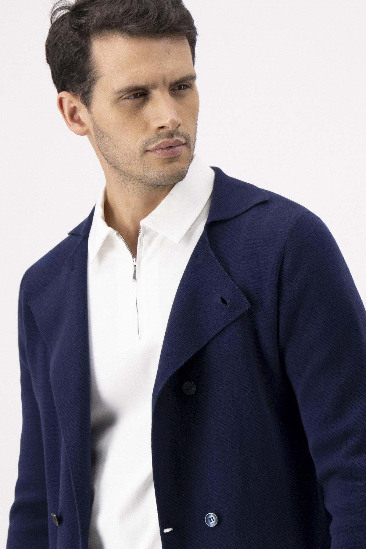 SUÉTER CONTEMPORARY FIT image number 1