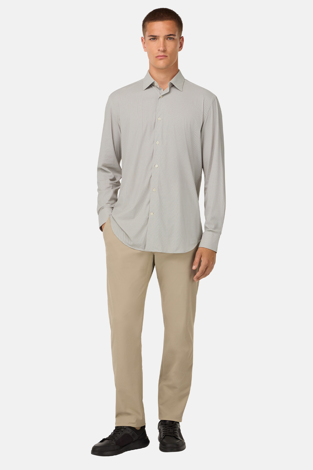 Camisa De Nailon Elástico Slim Fit image number 3