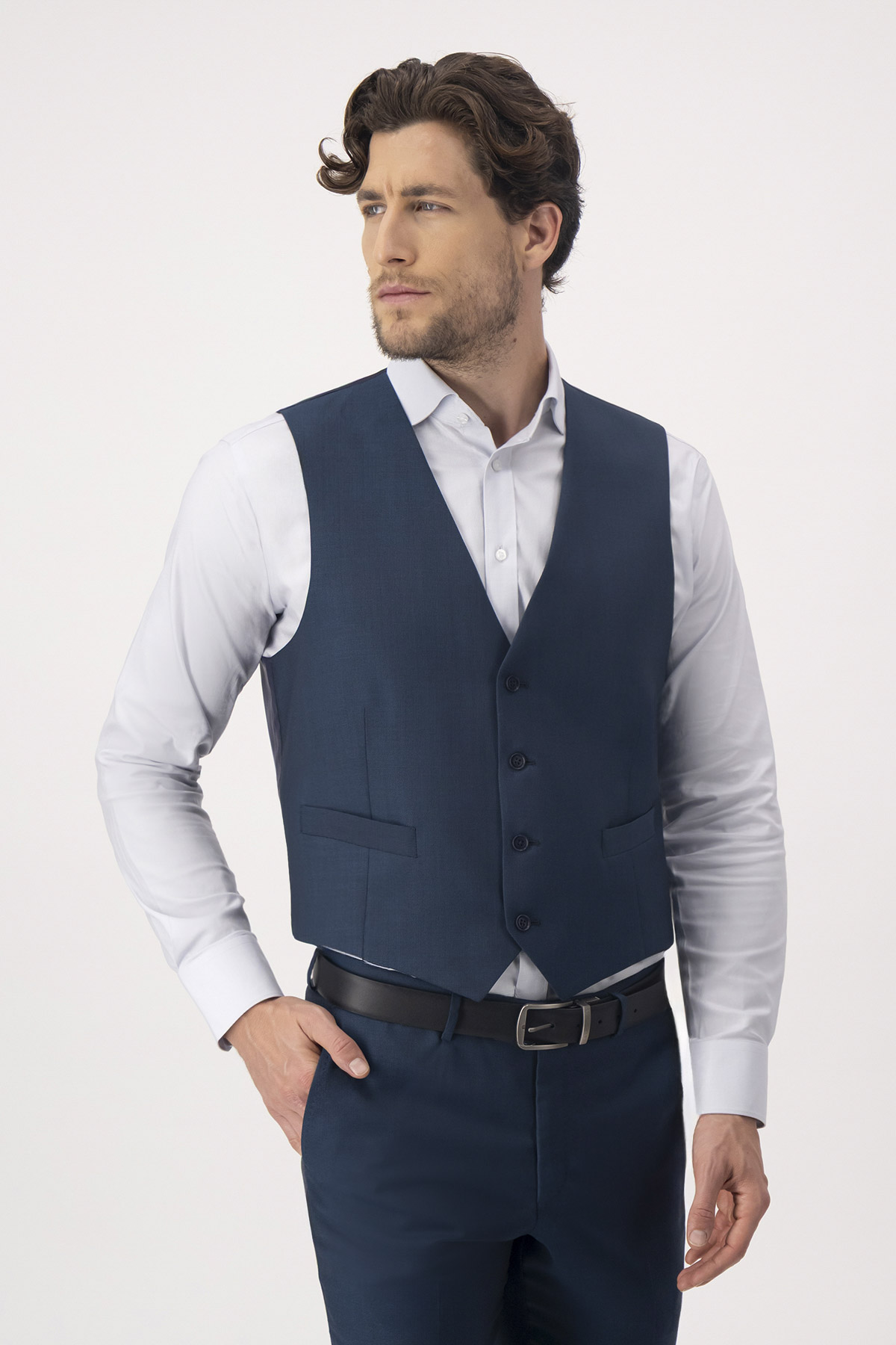 Traje Trio Couture Contemporary Fit image number 3